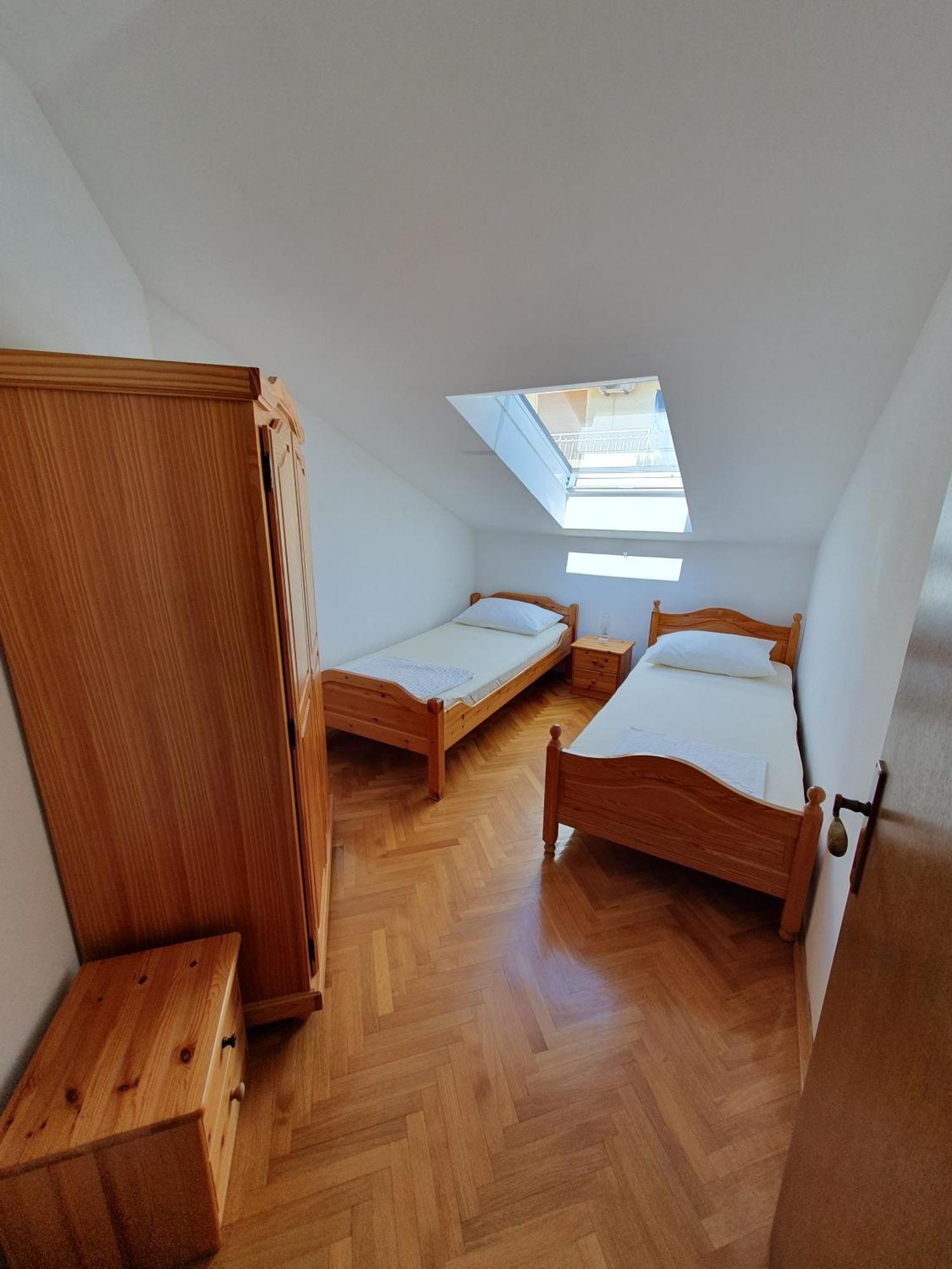 Apartmani Miljak Omiš Zewnętrze zdjęcie