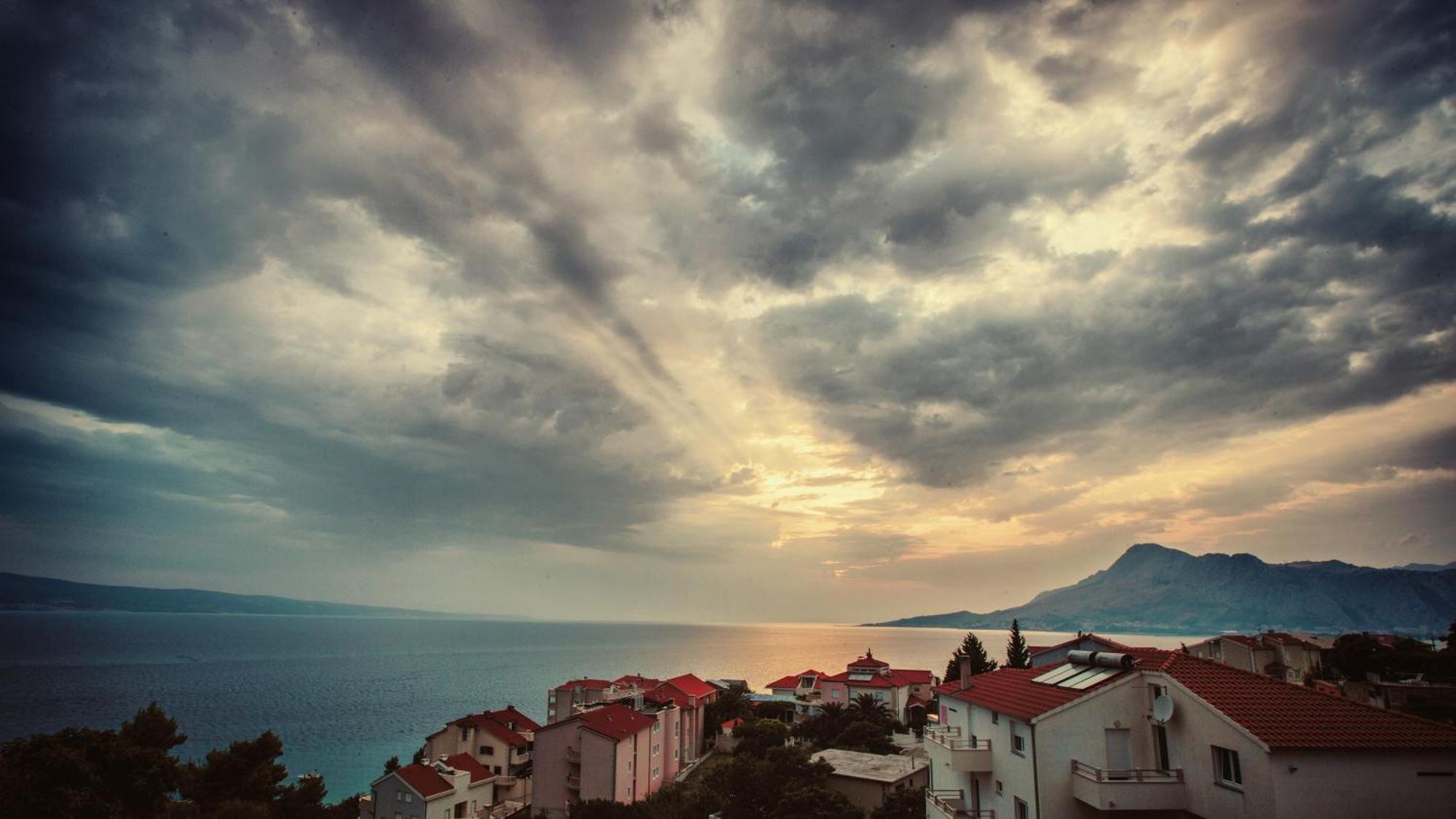 Apartmani Miljak Omiš Zewnętrze zdjęcie