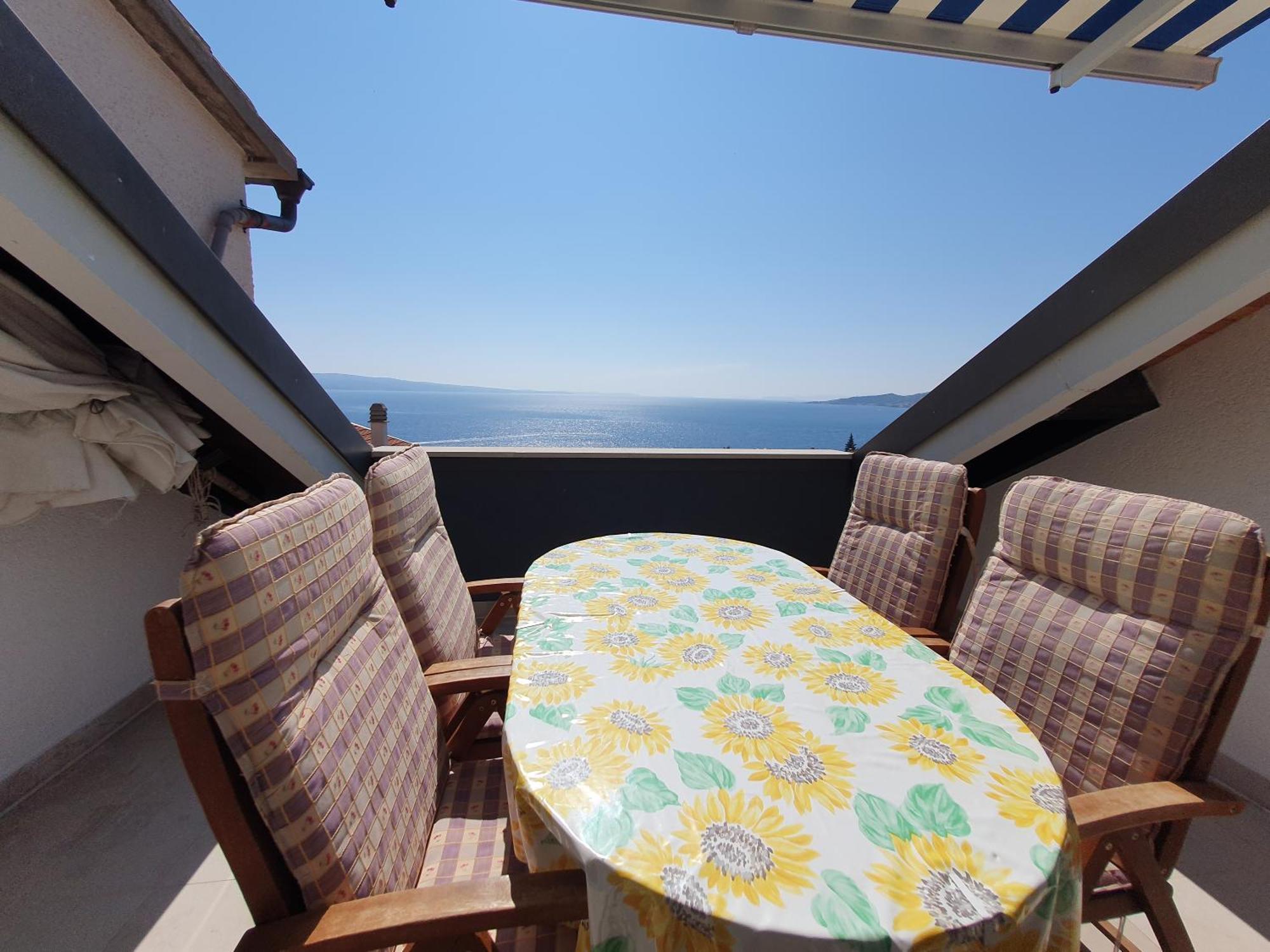 Apartmani Miljak Omiš Zewnętrze zdjęcie